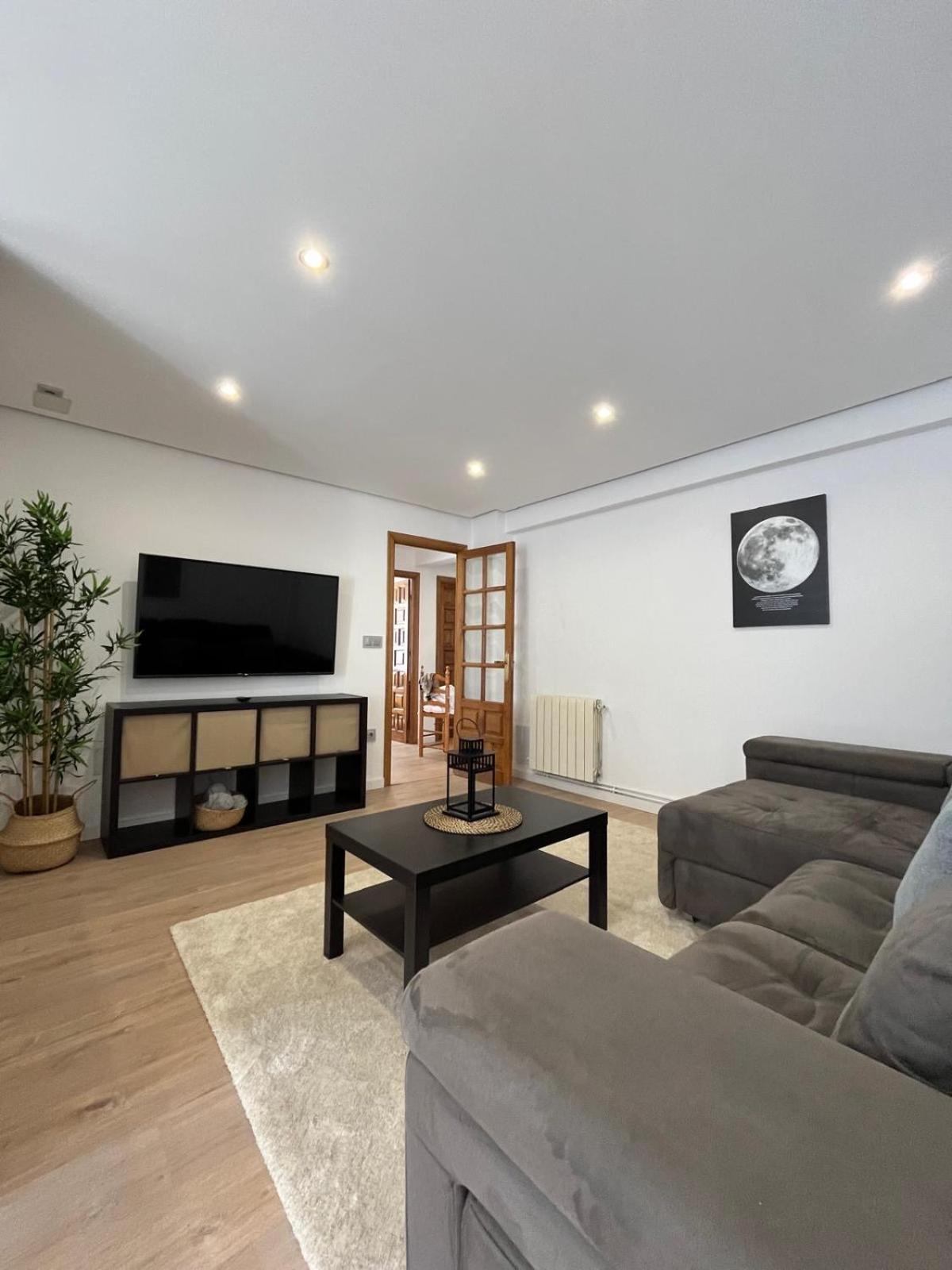 Exclusivo Apartamento En El Centro Vigo Exterior foto